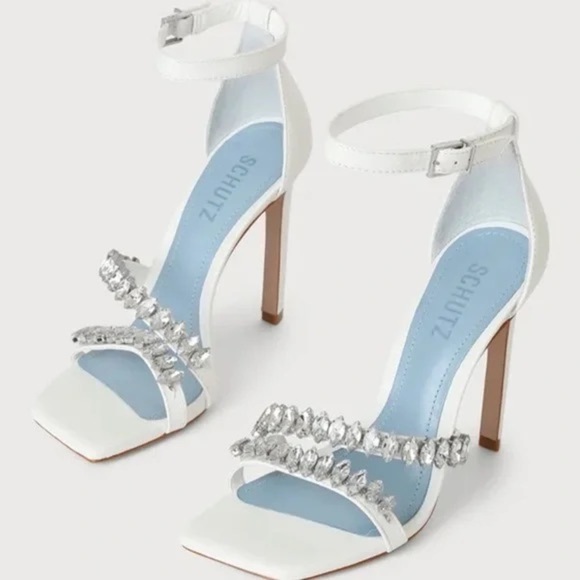 SCHUTZ Shoes - SCHUTZ Women’s Linsey Nubuck Sandal in White Size 6